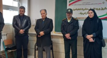 گلباران تمثال امام خمینی(ره) درمدارس شهرمجلسی